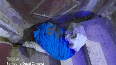 مشاهد مروعة من موقع انتحار شاب من الطابق التاسع في فيصل