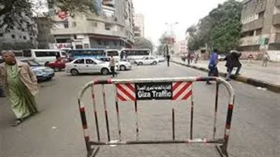 غلق جزئي لتقاطع شارعي ربيع الجيزي ونور المصطفى بالجيزة