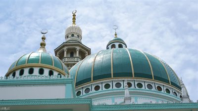 هيئة علماء المسلمين بالفلبين تؤيد تعليق المملكة للعمرة مؤقتا