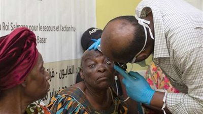 حملة ثانية لمركز سلمان للإغاثة لمكافحة العمى في الجابون