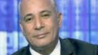 أحمد موسى يقدم واجب العزاء في الرئيس الراحل حسني مبارك