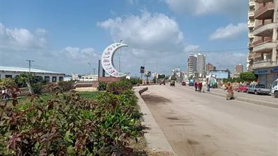 حملات نظافة مكثفة بدسوق لاستقبال زوار معرض الكتاب في كفر الشيخ