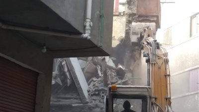 انهيار عقار بالسيدة عائشة دون وقوع إصابات