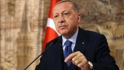 مجددًا.. أردوغان يفشل في سوريا ويبتز أوروبا باللاجئين   
