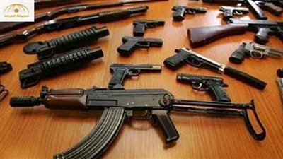 التحقيق مع عاطل لإتجاره في الأسلحة بالعجوزة