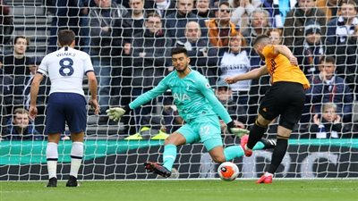 توتنهام ضد وولفرهامبتون 3/2 في الدوري الإنجليزي الممتاز | ملخص وأهداف المباراة (فيديو)