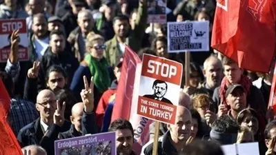 اعتقال 6 صحفيين في تركيا