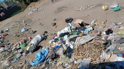 غضب أهالي البارود في قنا من إهمال مطالبهم (صور)