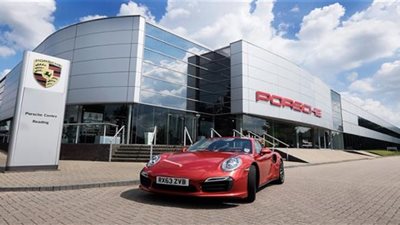 بورش تعمل على تطوير أنظمة قيادة ذاتية مخصصة في مناطق الخدمات