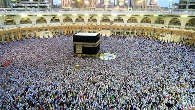 عاجل.. قرار جديد من السعودية حول إيقاف العمرة