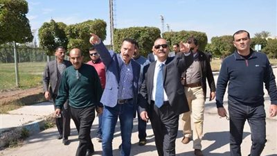 محافظ الإسماعيلية يوجه بسرعة الانتهاء من رفع كفاءة القرية الأوليمبية