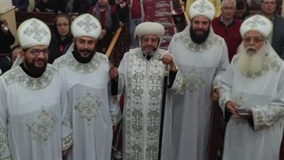 مطران شبرا الخيمة يترأس القداس الإلهي بكنيسة مارجرجس