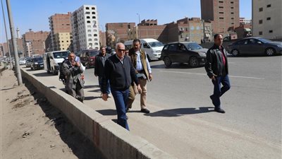 محافظة الجيزة: غرامة 200 جنيه لإلقاء المخلفات بالشارع والطريق الدائري