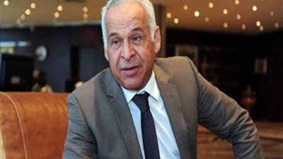 ‎استجابتها لطلبه.. فرج عامر يشيد بقرار المصرية للاتصالات وقف التعامل بنظام 