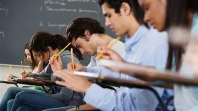 أول دعوى قضائية لتعليق الدراسة خوفا من كورونا