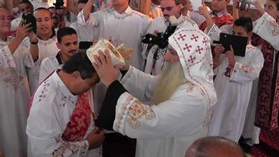 اليوم.. سيامة  4 كهنة جُدد لإيبارشية نجع حمادي 