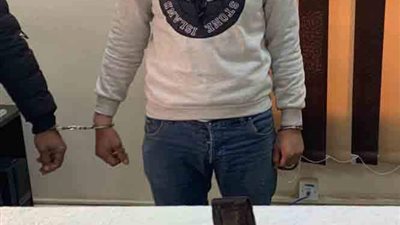 بحوزته أسلحة نارية.. ضبط هارب من تنفيذ 5 أحكام بالجيزة