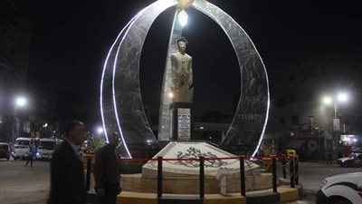 بمشاركة أسرته.. محافظ كفرالشيخ يفتتح ميدان 