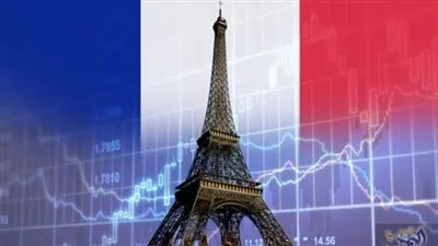 فرنسا: انخفاض أسعار النفط له تأثير سلبي على تمويل شركاتنا واقتصاداتنا