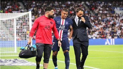 إصابة كيليان مبابي قبل مباراة باريس سان جيرمان ودورتموند