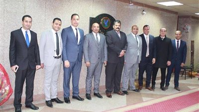  مدير أمن أسيوط يكرم عددا من الضباط