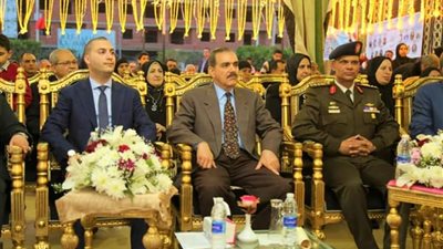 وضع لوحات زيتية لشهداء الجيش والشرطة على مدخل ديوان محافظة كفر الشيخ