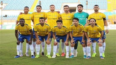 مدافع منتخب مصر يطلب الدعاء بعد تعرضه لإصابة قوية