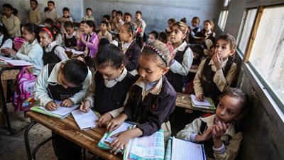 وزارة التربية والتعليم تكشف تفاصيل جديدة بشان تعليق الدراسة