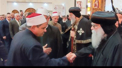 مراسم صلاة جنازة رئيس دير الأنبا بيشوي (صور)