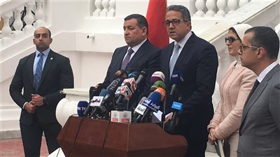 وزير السياحة والآثار يكشف بالأرقام زيادة الإقبال السياحي