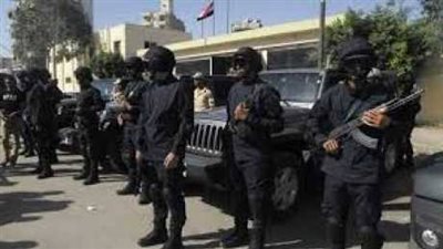 عطور مجهولة.. ضبط مدير مصنع غير مرخص في حلوان