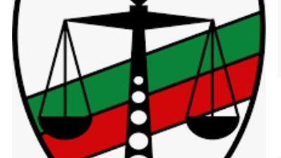 تسليم متهم هارب من قسم شرطة نويبع إلى مصلحة السجون 