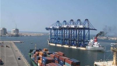 بسبب الطقس السئ.. رفع درجة الاستعداد القصوى بموانئ البحر الأحمر