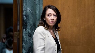 عاجل.. إصابة السيناتور الأمريكي ماريا كانتويلز بفيروس كورونا