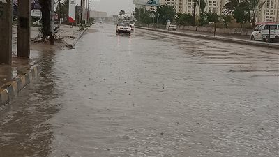 بسبب الطقس.. هدوء في الحركة المرورية بشوارع الإسكندرية (صور)