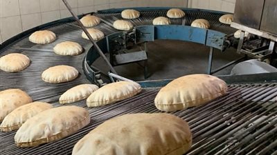 استمرار عمل المنشآت التموينية بمتابعة غرفة عمليات الوزارة (صور)