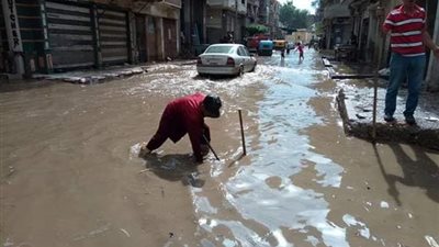 محافظ كفرالشيخ يترأس غرفة العمليات لمواجهة الطقس السيئ (صور)