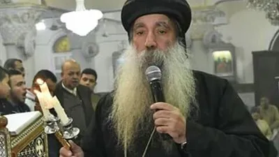 اليوم.. الأنبا كيرلس يترأس القداس الإلهي من كنيسة أبوشوشة بقنا