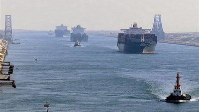 رغم سوء الطقس.. 14 سفينة إجمالي الحركة بمؤانى بورسعيد 