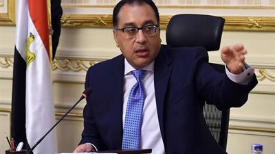 عاجل.. رئيس الوزراء يوجه المحافظين بتعطيل الدراسة غدا