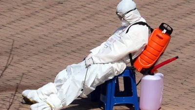 ارتفاع عدد الإصابات بفيروس كورونا في بريطانيا إلى 798 حالة