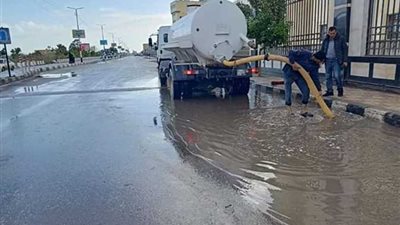 صرف القاهرة: رفع 70% من مياه الأمطار بالمحاور الرئيسية للطرق