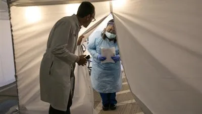 عالم ديزني يغلق أبوابه وسط تفشي فيروس كورونا