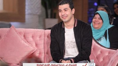 محمد أنور يروج لمسلسل 