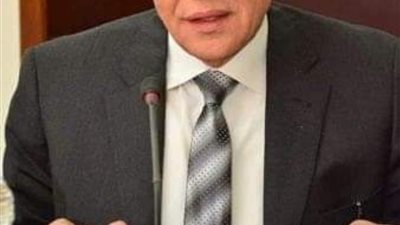 محافظة الجيزة تدفع بـ51 معدة لرفع تجمعات مياه الأمطار 