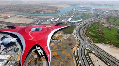 فيراري تغلق إثنين من مصانعها في إيطاليا لمدة أسبوعين