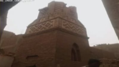 عقب انهيارها بسبب الأمطار.. كنيسة تُساهم في بناء مئذنة مسجد بقنا