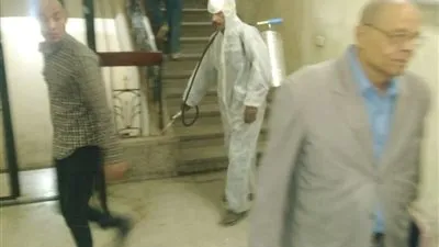 في زيارة مفاجئة للمستشفى الجامعي: أشرف عطية يبدي استياؤه من مستوى الخدمة الطبية والنظافة 