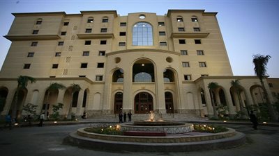 كوورنا يعلق العمل الأكاديمي في المركز الثقافي القبطي 