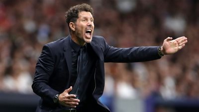 صدمة في أتلتيكو مدريد بعد إصابة سيميوني بفيروس كورونا